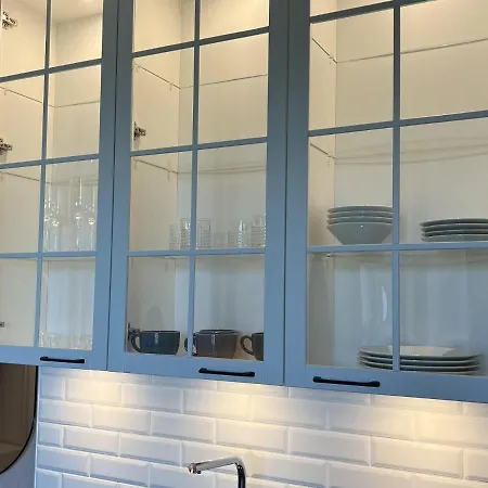 A Comfortable For 2 People In Apartment Pobierowo