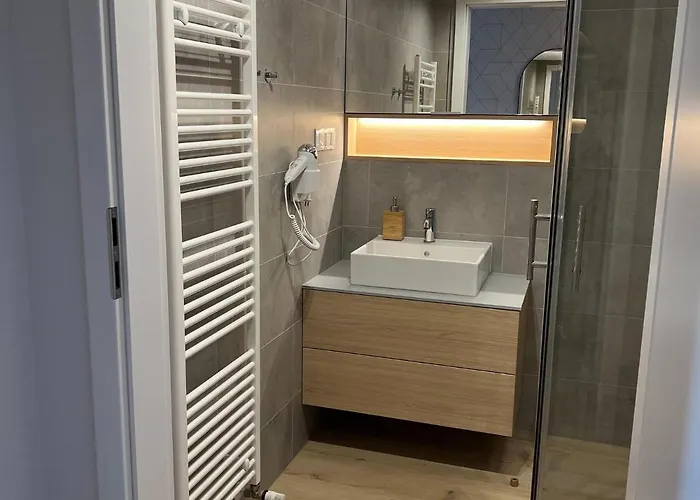 A Comfortable For 2 People In Appartement *